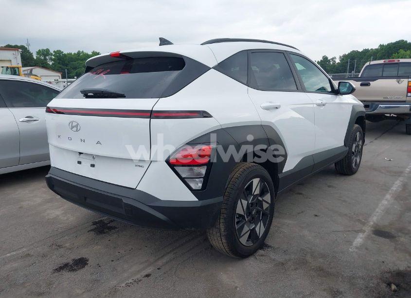 Photo 4 of 2025 Hyundai Kona SEL (VIN KM8HBCAB1SU287242)
