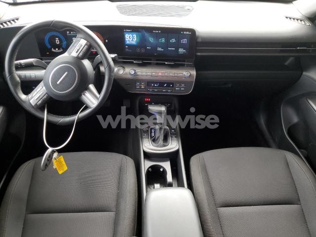 Photo 2 of 2025 HYUNDAI KONA SEL (VIN KM8HBCAB4SU216889)
