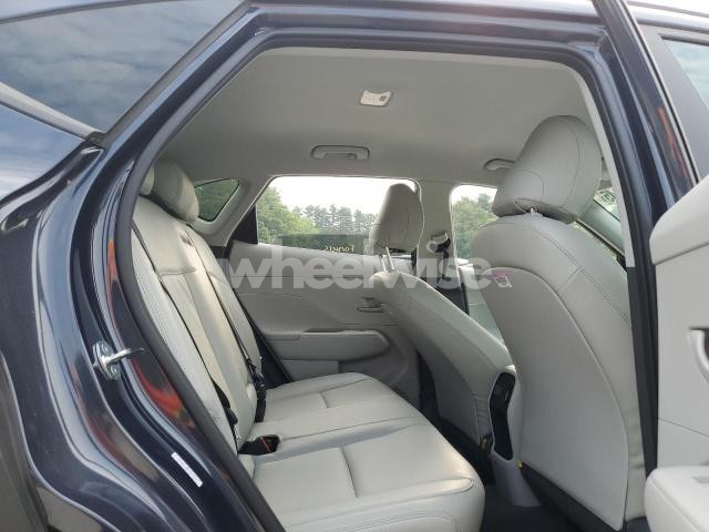 Photo 12 of 2024 HYUNDAI KONA SEL (VIN KM8HBCAB6RU076192)