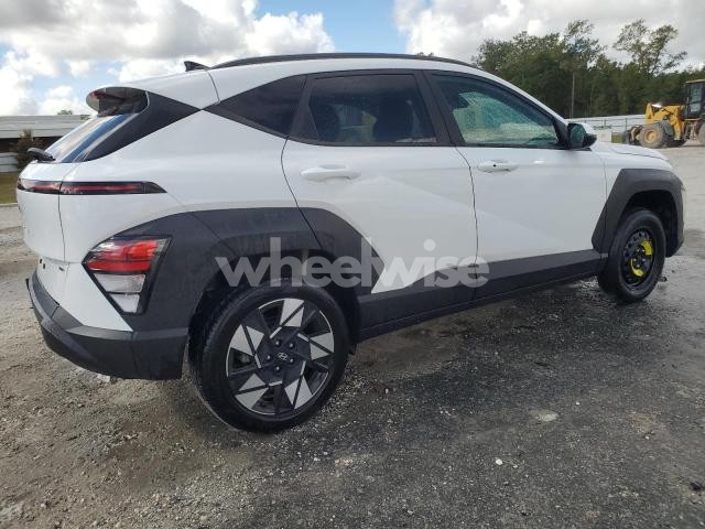 Photo 4 of 2024 HYUNDAI KONA SEL (VIN KM8HBCAB6RU105383)