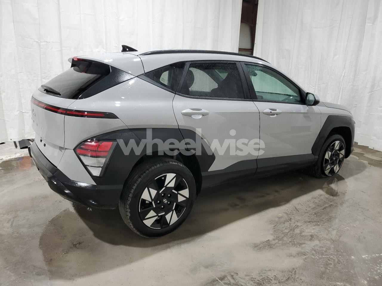 Photo 3 of 2025 HYUNDAI KONA SEL (VIN KM8HBCAB7SU215641)