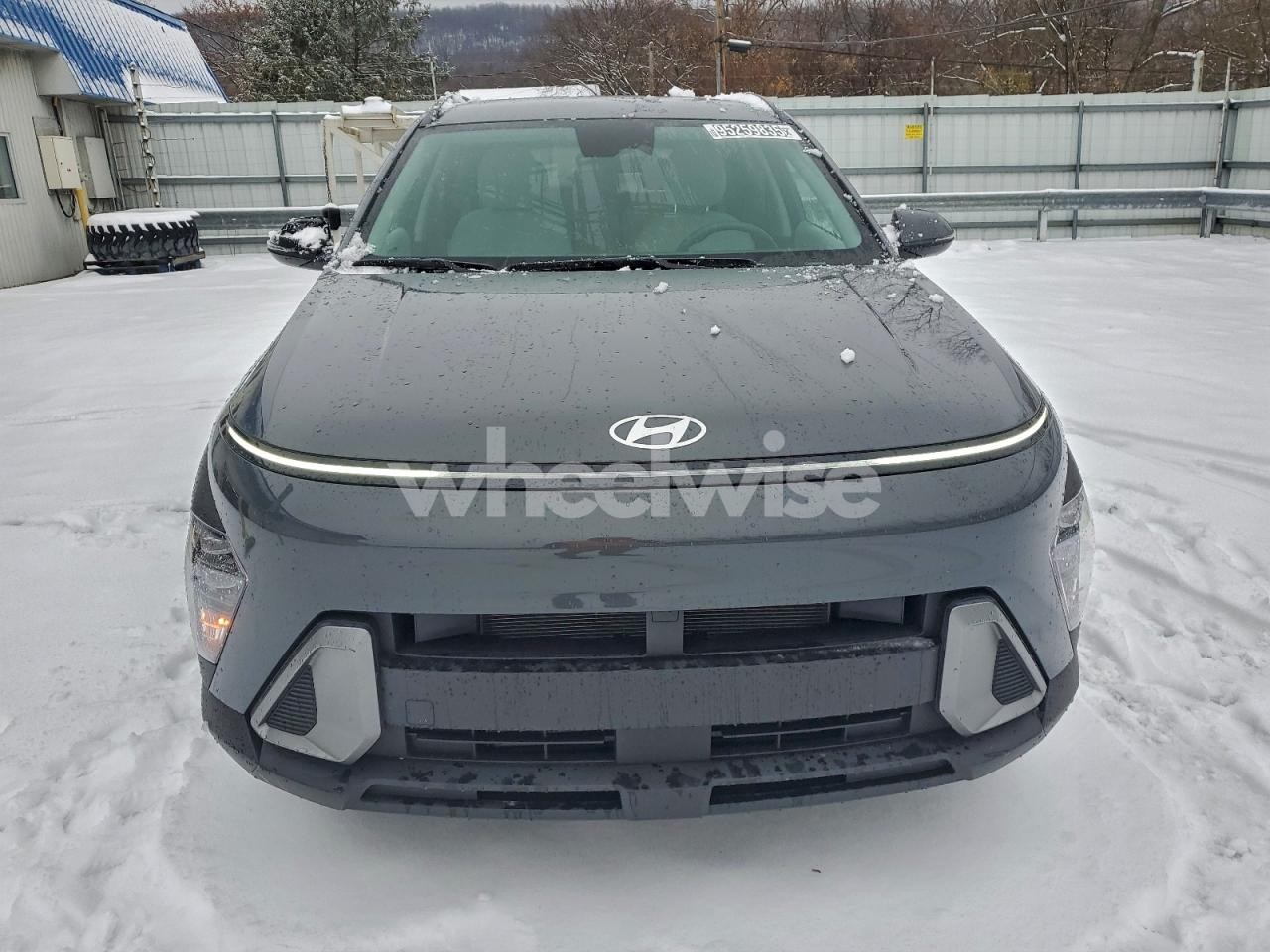 Photo 5 of 2025 HYUNDAI KONA SEL (VIN KM8HBCAB7SU290369)