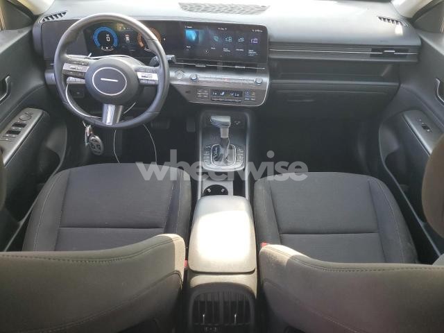 Photo 10 of 2025 HYUNDAI KONA SEL (VIN KM8HBCABXSU201555)