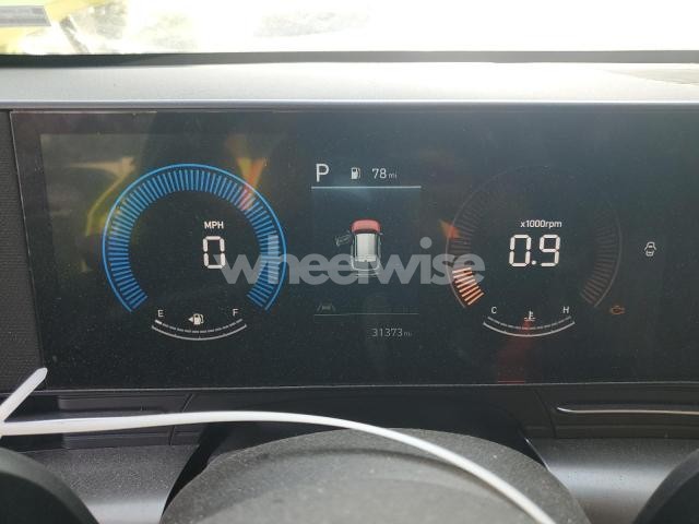 Photo 3 of 2025 HYUNDAI KONA SEL (VIN KM8HBCABXSU201555)