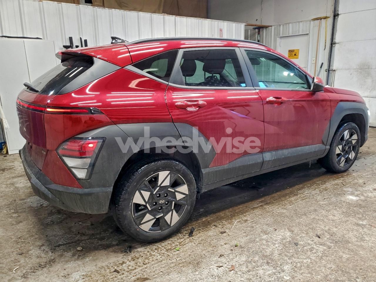 Photo 3 of 2025 HYUNDAI KONA SEL (VIN KM8HBCABXSU288096)