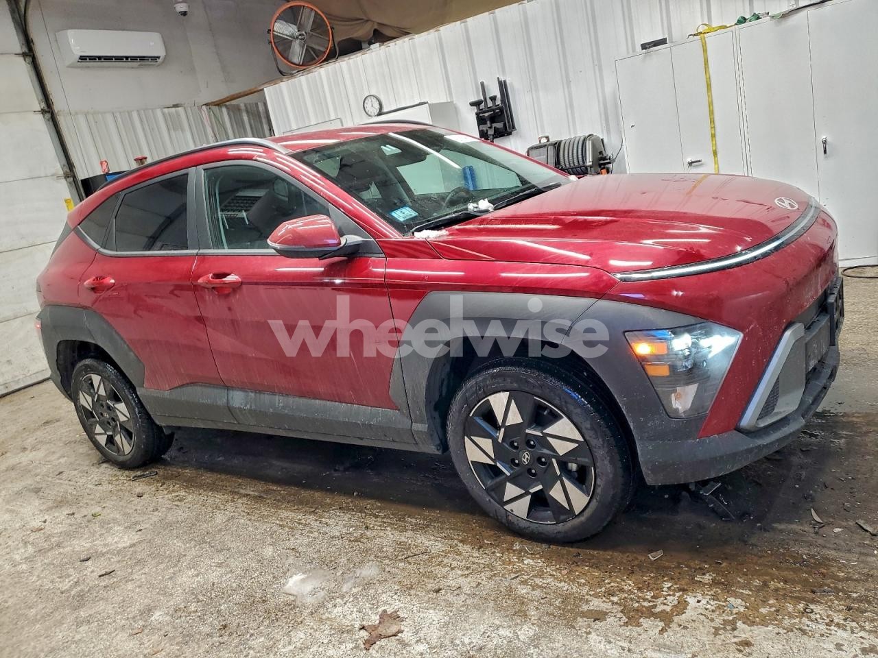 Photo 4 of 2025 HYUNDAI KONA SEL (VIN KM8HBCABXSU288096)