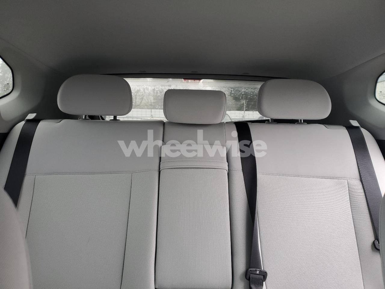 Photo 10 of 2024 HYUNDAI KONA SEL ELECTRIC (VIN KM8HC3A60RU008390)