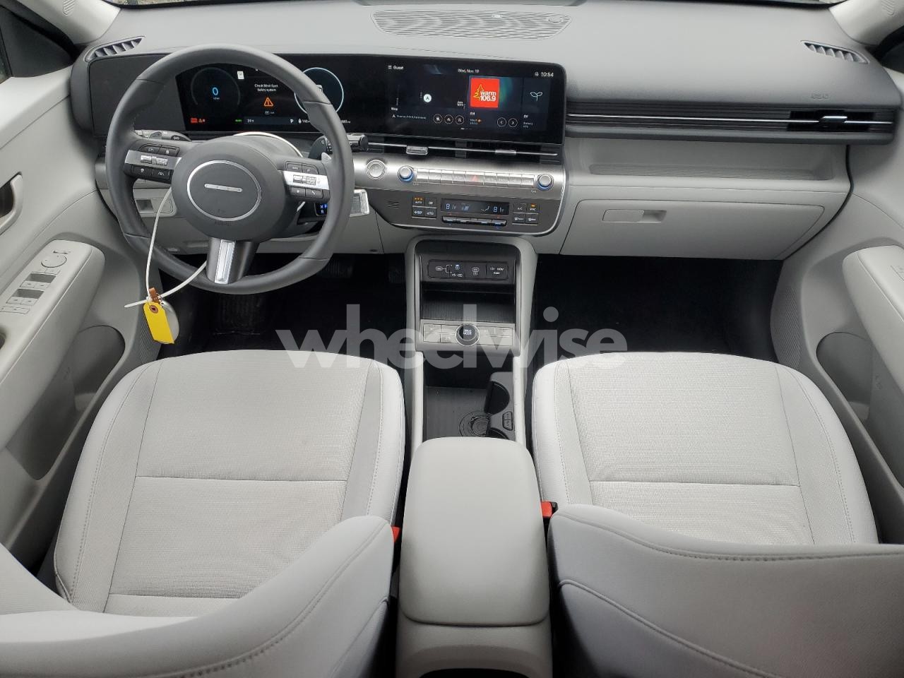Photo 8 of 2024 HYUNDAI KONA SEL ELECTRIC (VIN KM8HC3A60RU008390)
