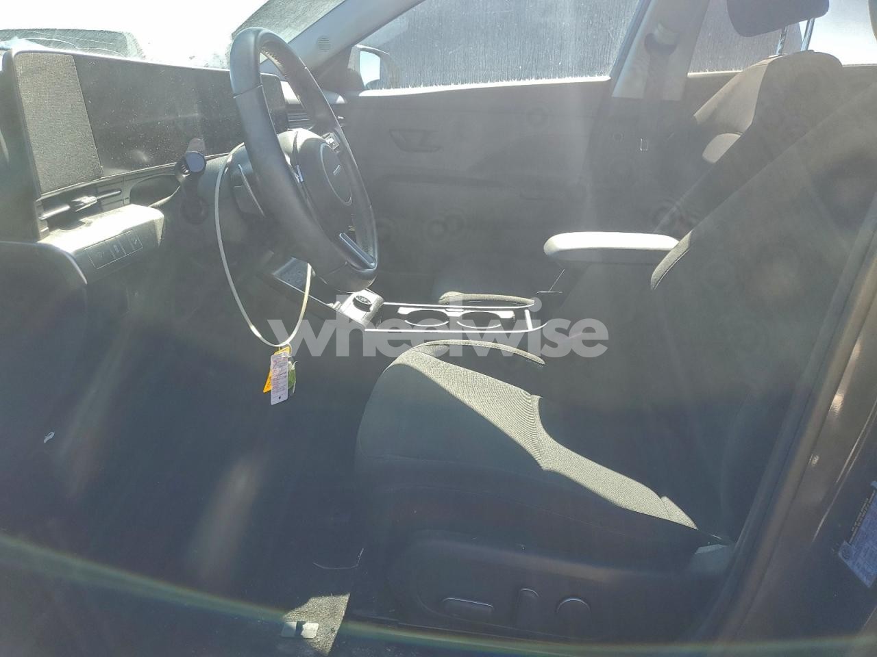 Photo 7 of 2024 HYUNDAI KONA SEL (VIN KM8HC3AB5RU067576)