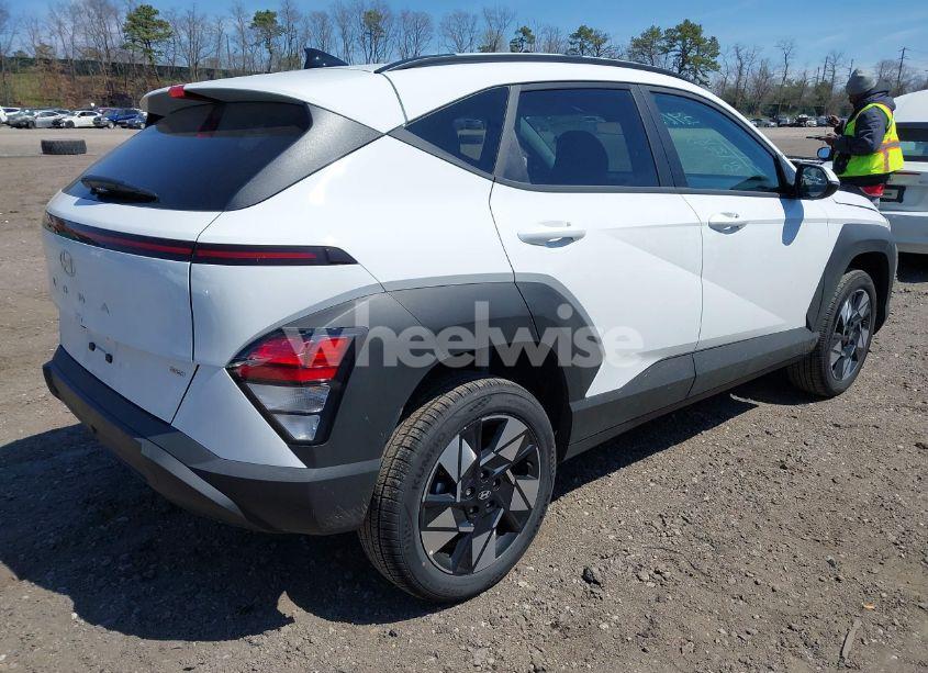 Photo 4 of 2025 Hyundai Kona SEL CONVENIENCE (VIN KM8HCCAB0SU214649)
