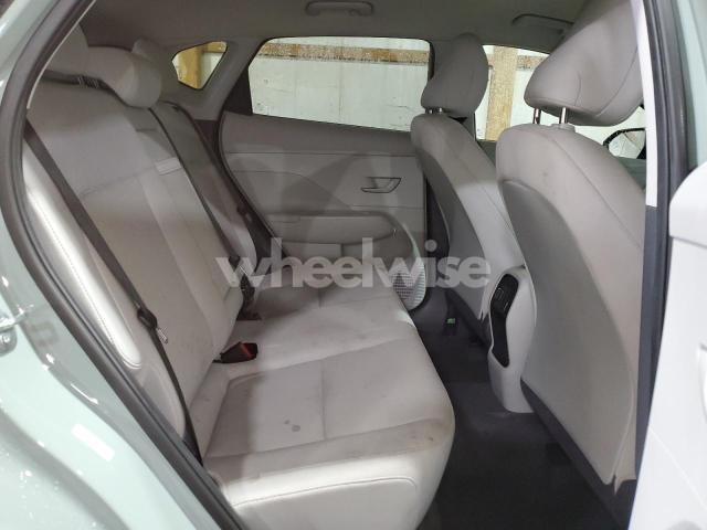 Photo 8 of 2024 HYUNDAI KONA SEL (VIN KM8HCCAB2RU075277)