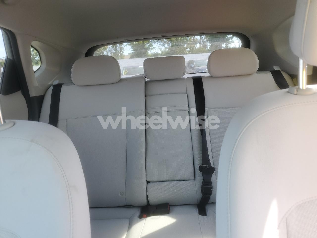 Photo 10 of 2024 HYUNDAI KONA SEL (VIN KM8HCCAB6RU149977)