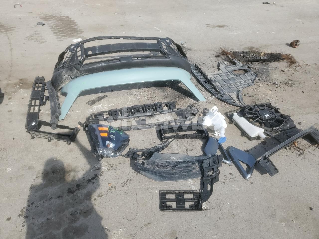 Photo 13 of 2024 HYUNDAI KONA SEL (VIN KM8HCCAB6RU149977)