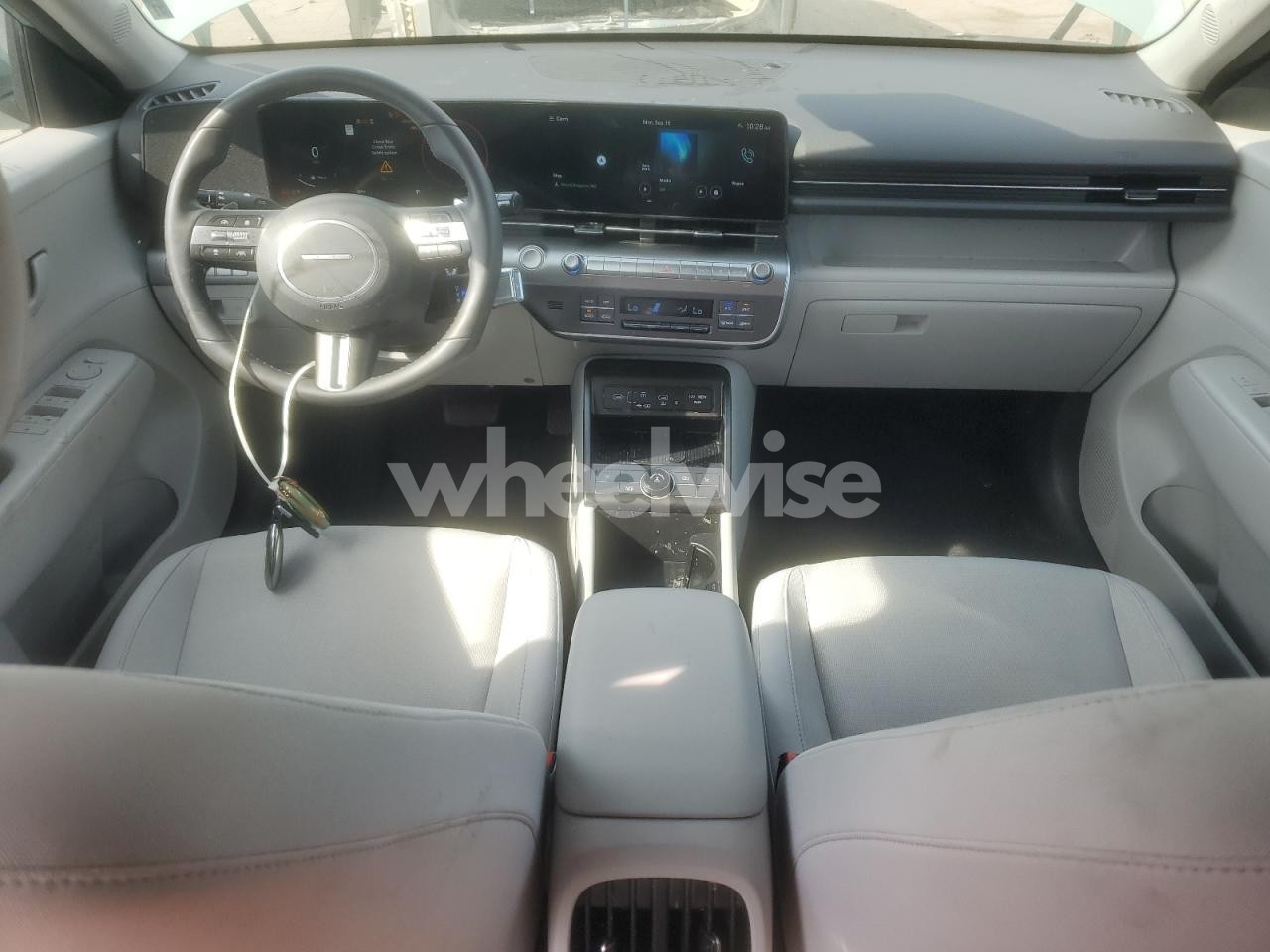 Photo 8 of 2024 HYUNDAI KONA SEL (VIN KM8HCCAB6RU149977)