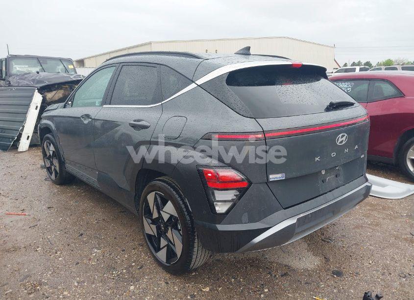 Photo 3 of 2025 Hyundai Kona LIMITED (VIN KM8HE3A32SU203784)