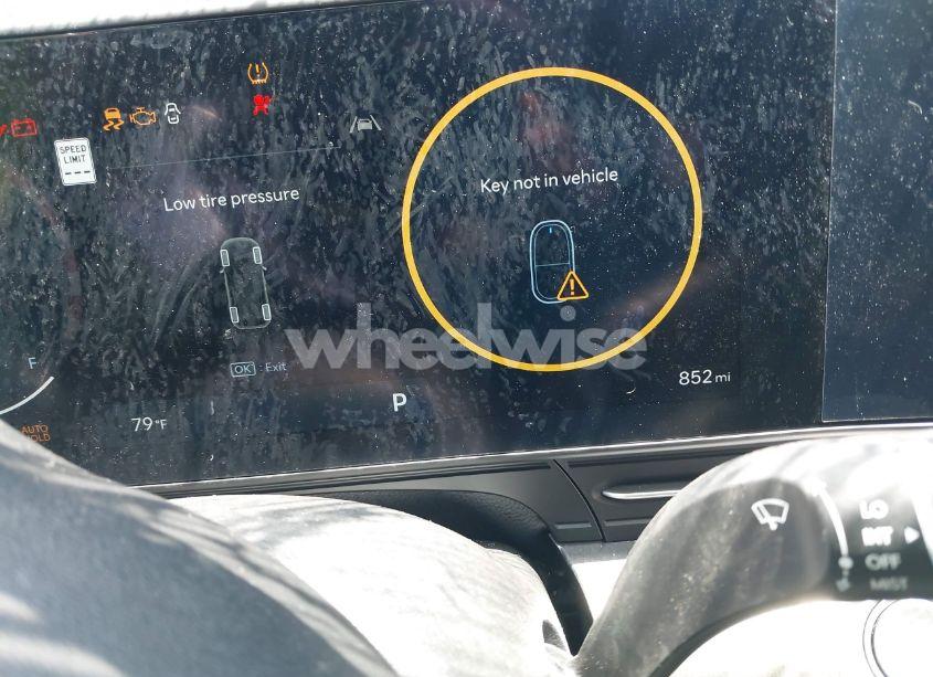 Photo 7 of 2025 Hyundai Kona LIMITED (VIN KM8HE3A38SU283656)