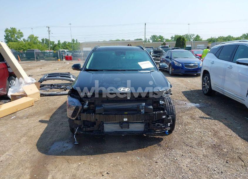 Photo 13 of 2024 Hyundai Kona LIMITED (VIN KM8HECA39RU172026)