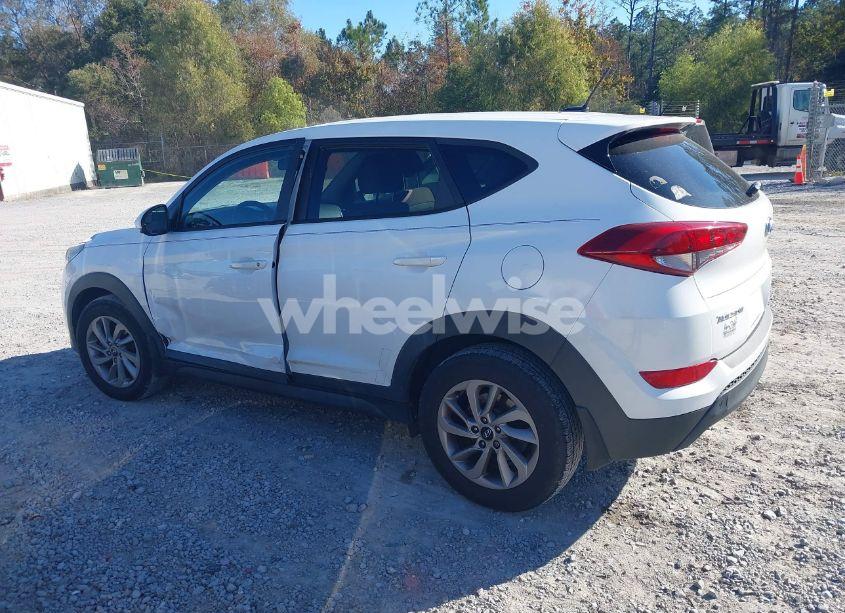 Photo 14 of 2016 Hyundai Tucson SE (VIN KM8J23A40GU063387)