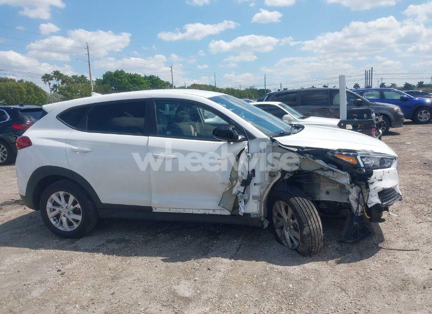 Photo 13 of 2020 Hyundai Tucson SE (VIN KM8J23A40LU202931)