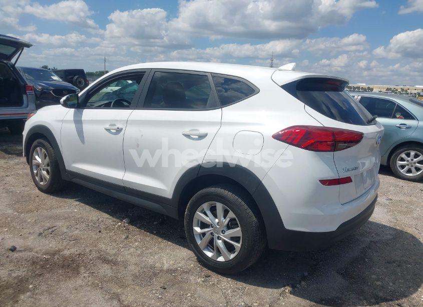 Photo 3 of 2020 Hyundai Tucson SE (VIN KM8J23A40LU202931)