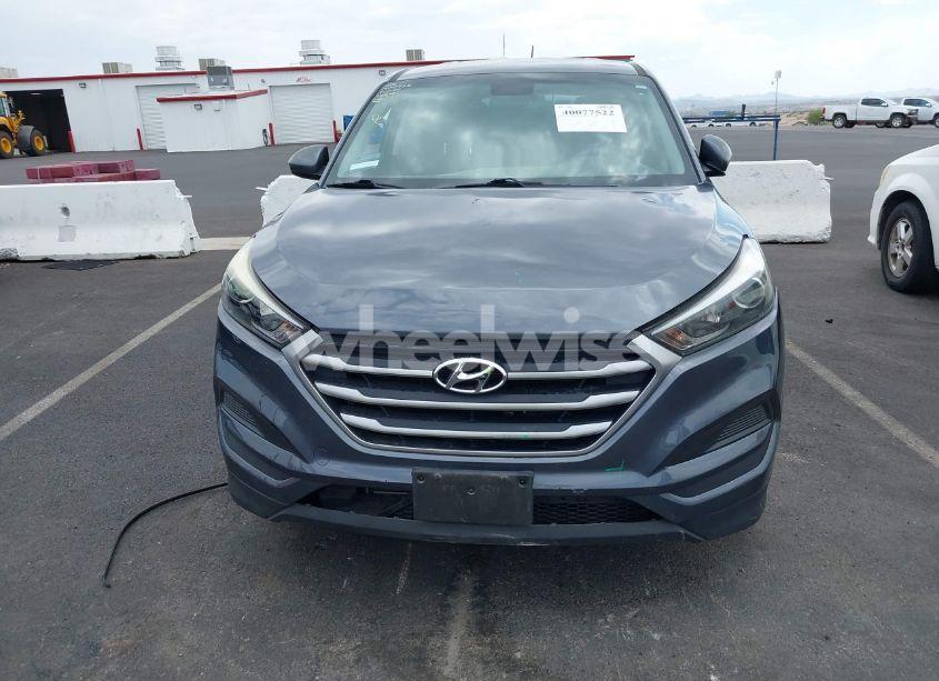 Photo 12 of 2017 Hyundai Tucson SE (VIN KM8J23A41HU423462)