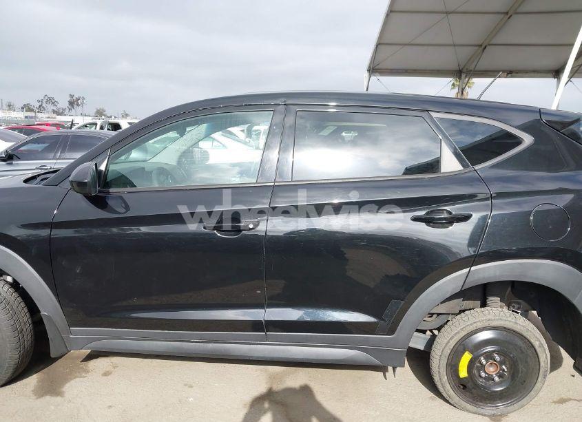 Photo 15 of 2017 Hyundai Tucson SE (VIN KM8J23A44HU555969)