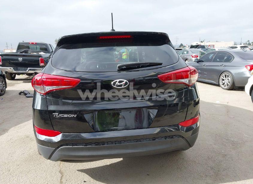 Photo 17 of 2017 Hyundai Tucson SE (VIN KM8J23A44HU555969)