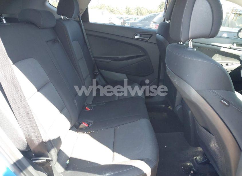 Photo 8 of 2016 Hyundai Tucson SE (VIN KM8J23A45GU181936)