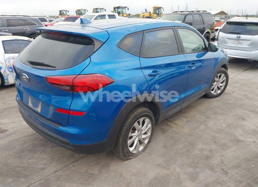 Photo 4 of 2019 Hyundai Tucson SE (VIN KM8J23A45KU066777)