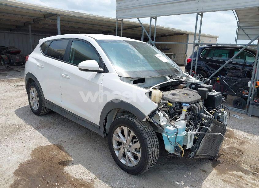 2020 Hyundai Tucson SE (VIN KM8J23A45LU212774) main photo