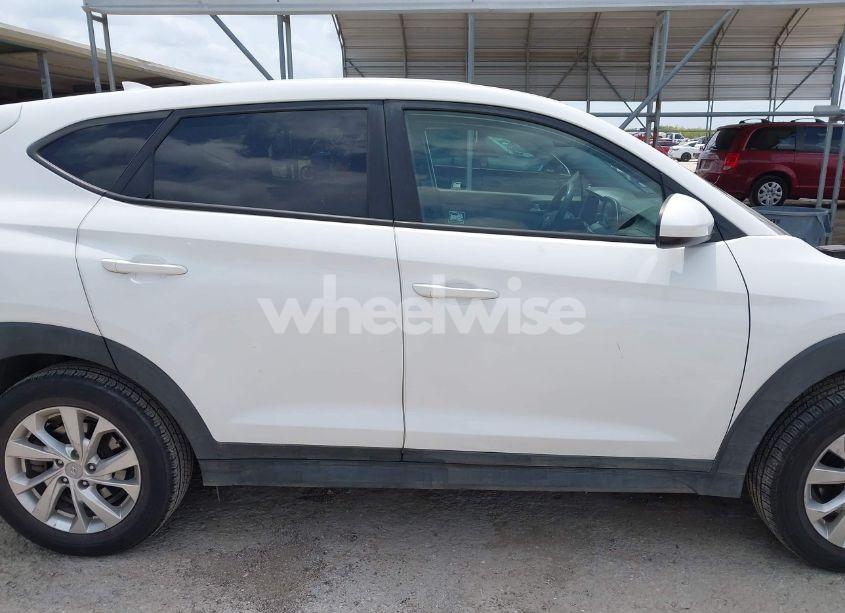 Photo 14 of 2020 Hyundai Tucson SE (VIN KM8J23A45LU212774)
