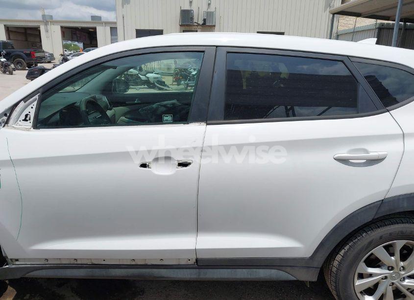 Photo 15 of 2020 Hyundai Tucson SE (VIN KM8J23A45LU212774)
