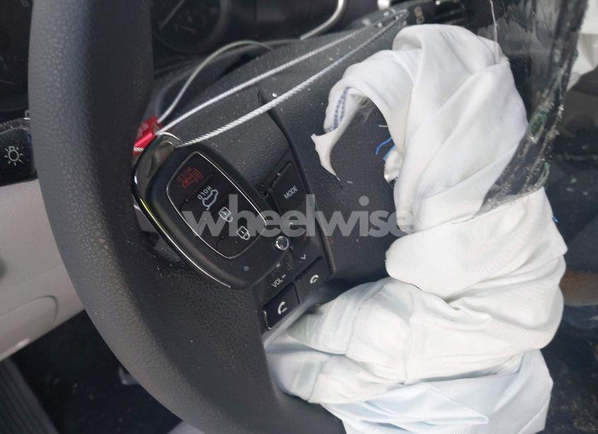 Photo 11 of 2021 Hyundai Tucson SE (VIN KM8J23A45MU338117)