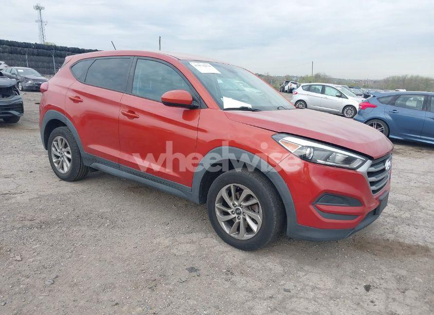 2017 Hyundai Tucson SE (VIN KM8J23A46HU387316) main photo