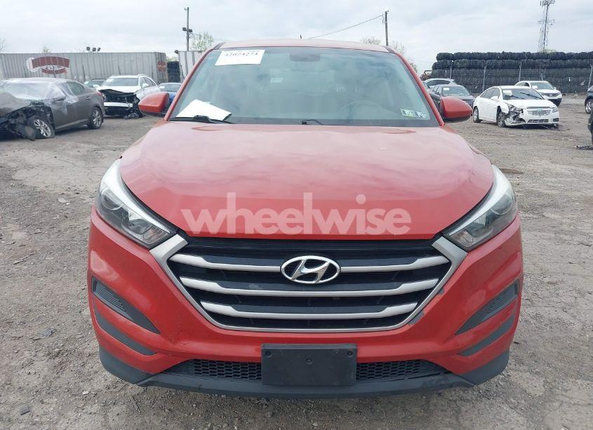 Photo 11 of 2017 Hyundai Tucson SE (VIN KM8J23A46HU387316)