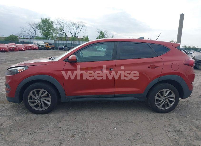 Photo 13 of 2017 Hyundai Tucson SE (VIN KM8J23A46HU387316)