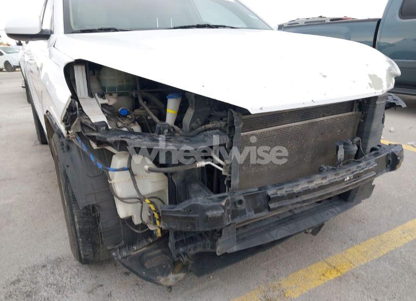 Photo 18 of 2016 Hyundai Tucson SE (VIN KM8J23A47GU110897)