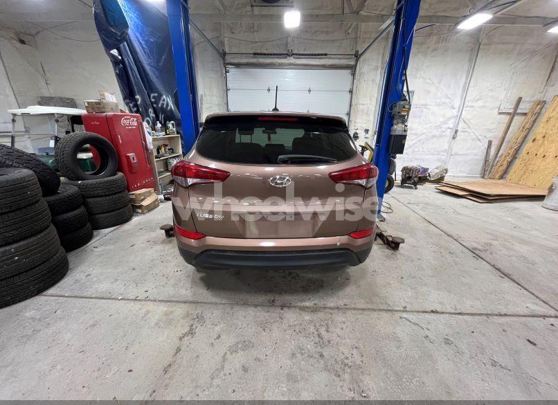 Photo 13 of 2017 Hyundai Tucson SE (VIN KM8J23A47HU268187)