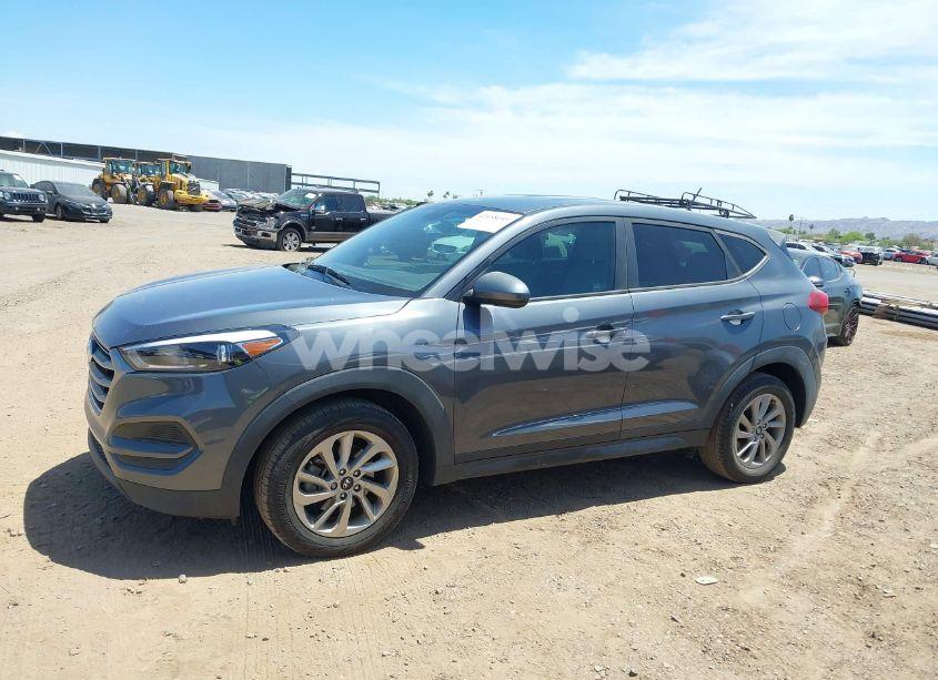 Photo 14 of 2017 Hyundai Tucson SE (VIN KM8J23A47HU539717)