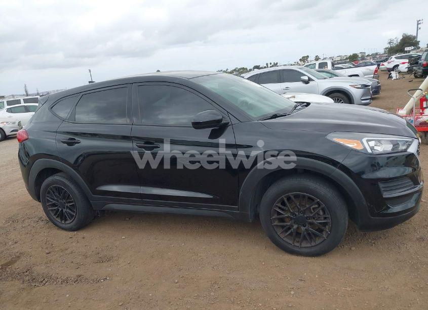 Photo 13 of 2019 Hyundai Tucson SE (VIN KM8J23A47KU938134)