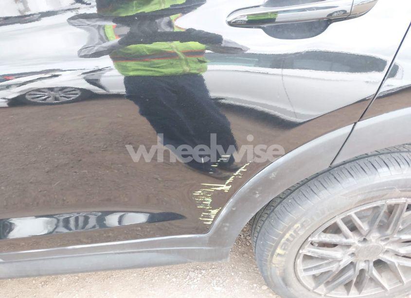 Photo 6 of 2019 Hyundai Tucson SE (VIN KM8J23A47KU938134)