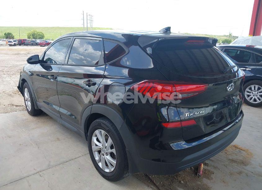 Photo 3 of 2020 Hyundai Tucson SE (VIN KM8J23A47LU123353)