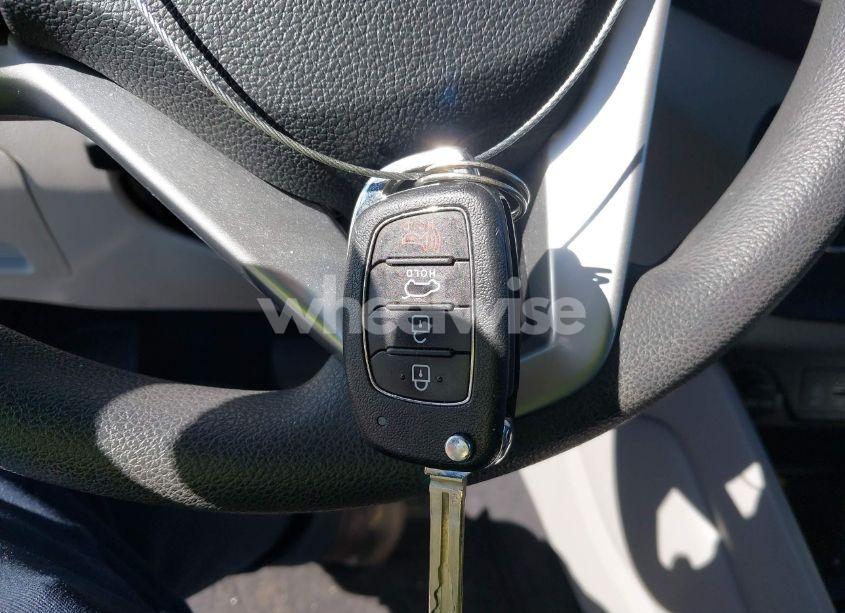 Photo 11 of 2021 Hyundai Tucson SE (VIN KM8J23A47MU327961)