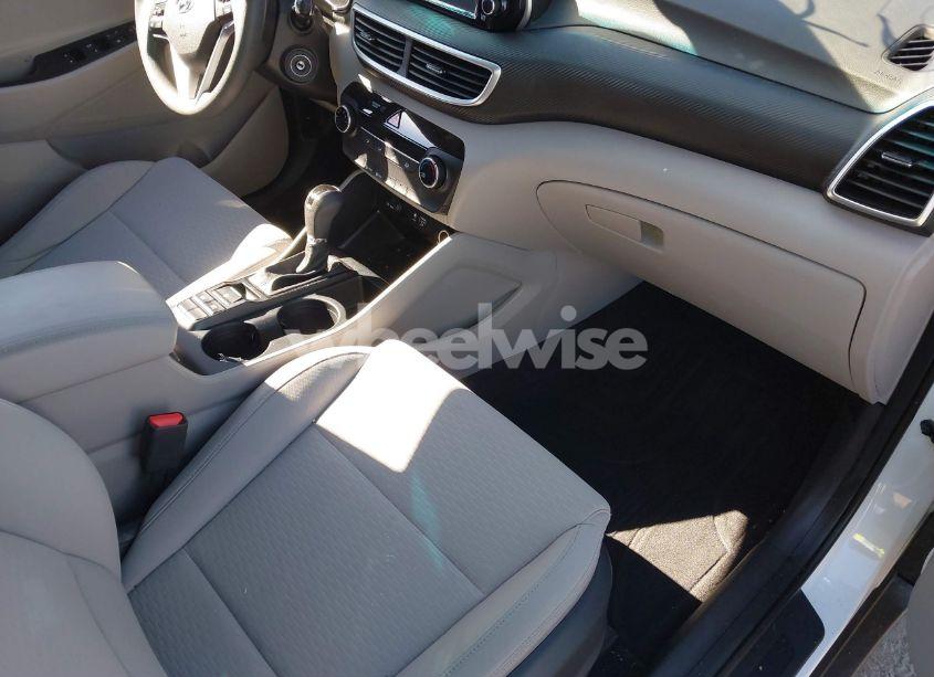 Photo 5 of 2021 Hyundai Tucson SE (VIN KM8J23A47MU327961)