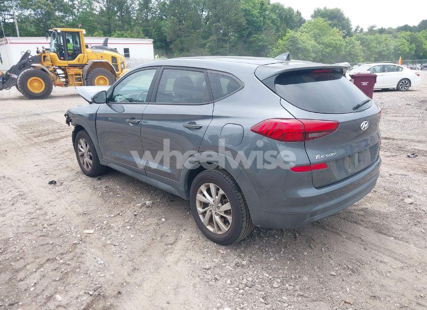 Photo 3 of 2019 Hyundai Tucson SE (VIN KM8J23A48KU843713)