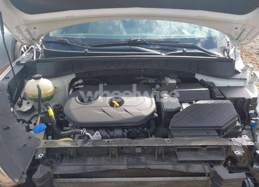 Photo 10 of 2017 Hyundai Tucson SE (VIN KM8J23A49HU580043)