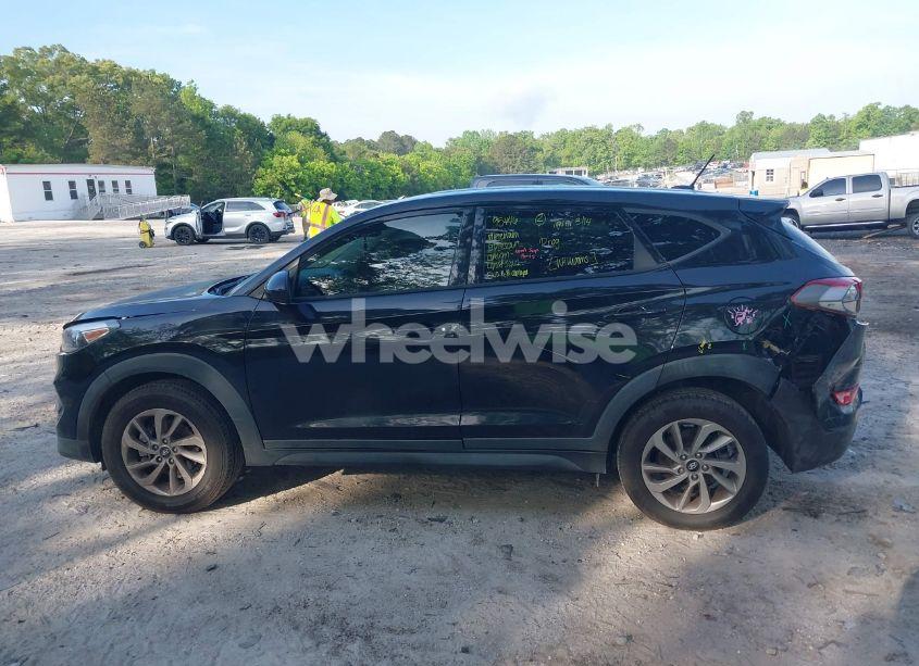 Photo 14 of 2016 Hyundai Tucson SE (VIN KM8J23A4XGU237613)