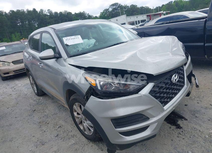 2020 Hyundai Tucson SE (VIN KM8J2CA40LU175326) main photo