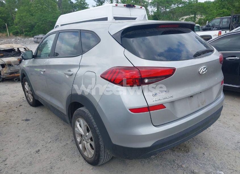 Photo 3 of 2020 Hyundai Tucson SE (VIN KM8J2CA40LU175326)