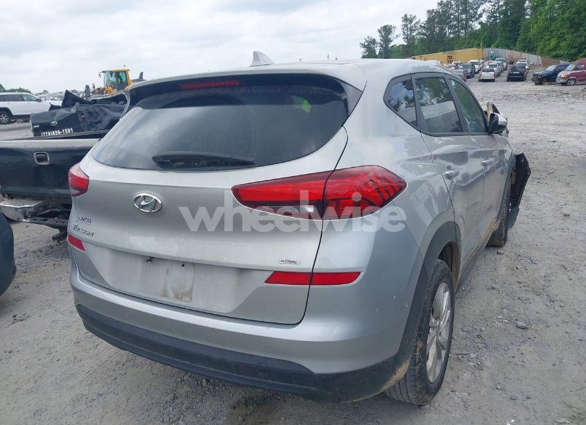 Photo 4 of 2020 Hyundai Tucson SE (VIN KM8J2CA40LU175326)